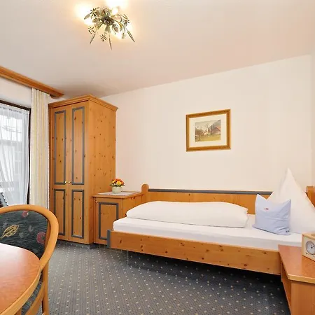 Guest house Garni Brigitte 3*